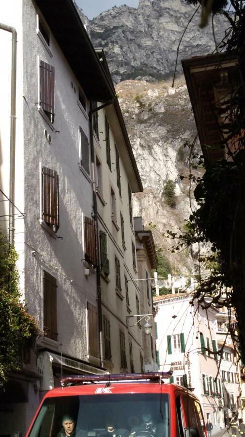 Ariel Appartamenti Limone sul Garda Exterior photo